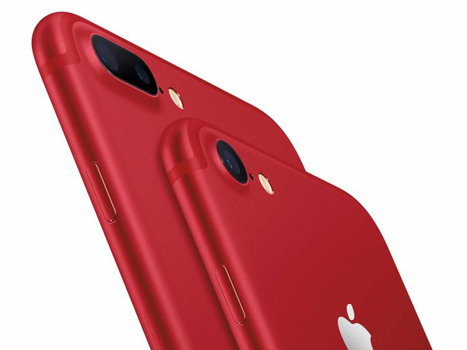 Mặt trước của iPhone 8 và iPhone 8 Plus (PRODUCT)RED có màu đen. Đây là thay đổi lớn và thực sự phù hợp với màu đỏ của lớp vỏ ngoài.